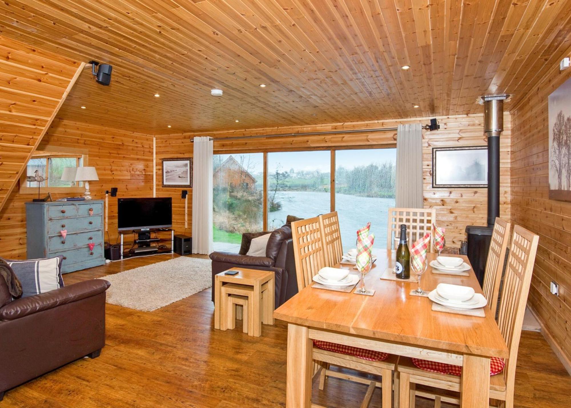 Anglesey Lakeside Lodges Menai Bridge Phòng bức ảnh