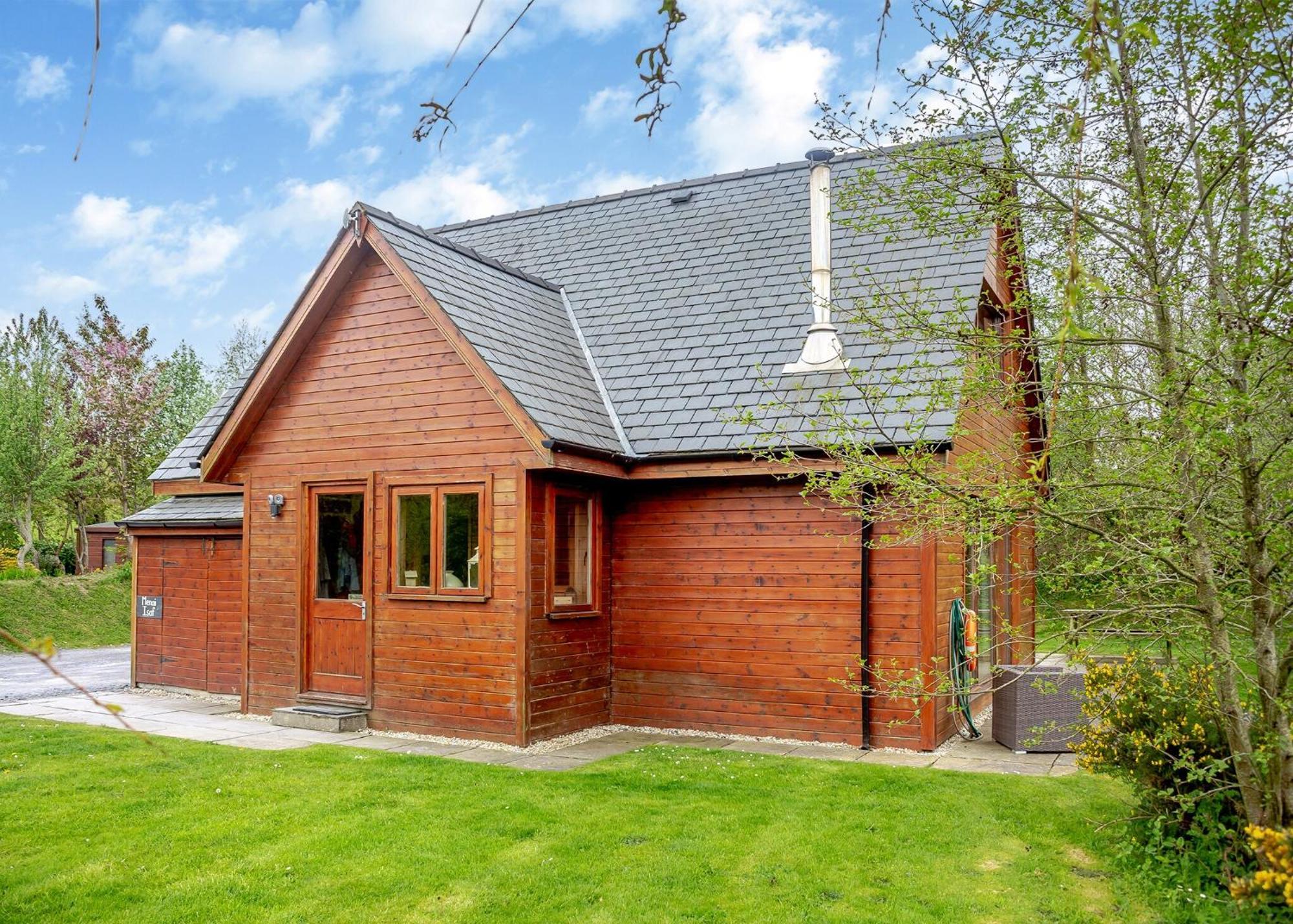 Anglesey Lakeside Lodges Menai Bridge Phòng bức ảnh