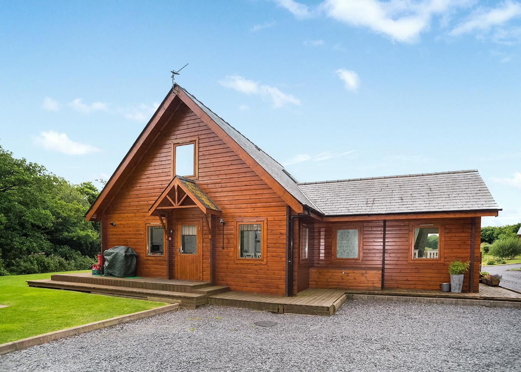 Anglesey Lakeside Lodges Menai Bridge Ngoại thất bức ảnh